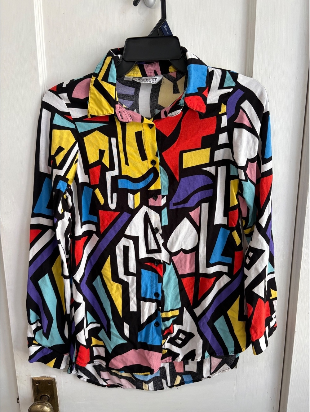 Button down top. Best fit for Small
